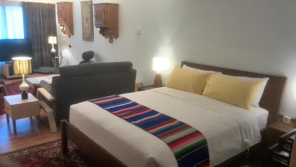 The Boutique 3*